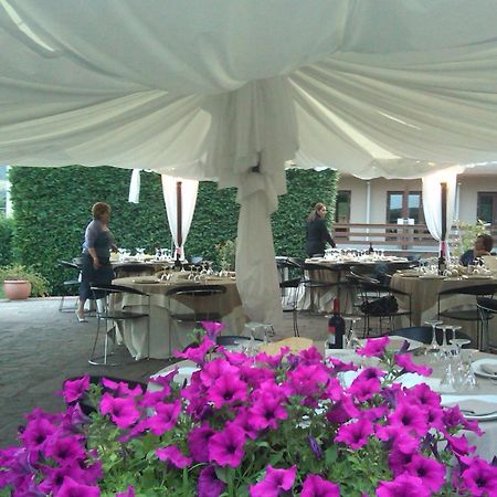 Pignola Sotto Il Cielo Hotel מראה חיצוני תמונה